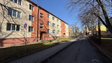 Pronájem bytu 2+1 49 m², Chomutov, ul. Sluneční