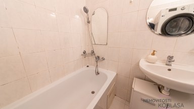 Prodej bytu 3+kk, 74 m2,  ul. Vondroušova, Praha- Řepy