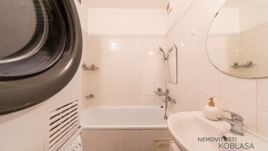 Prodej bytu 3+kk, 74 m2,  ul. Vondroušova, Praha- Řepy